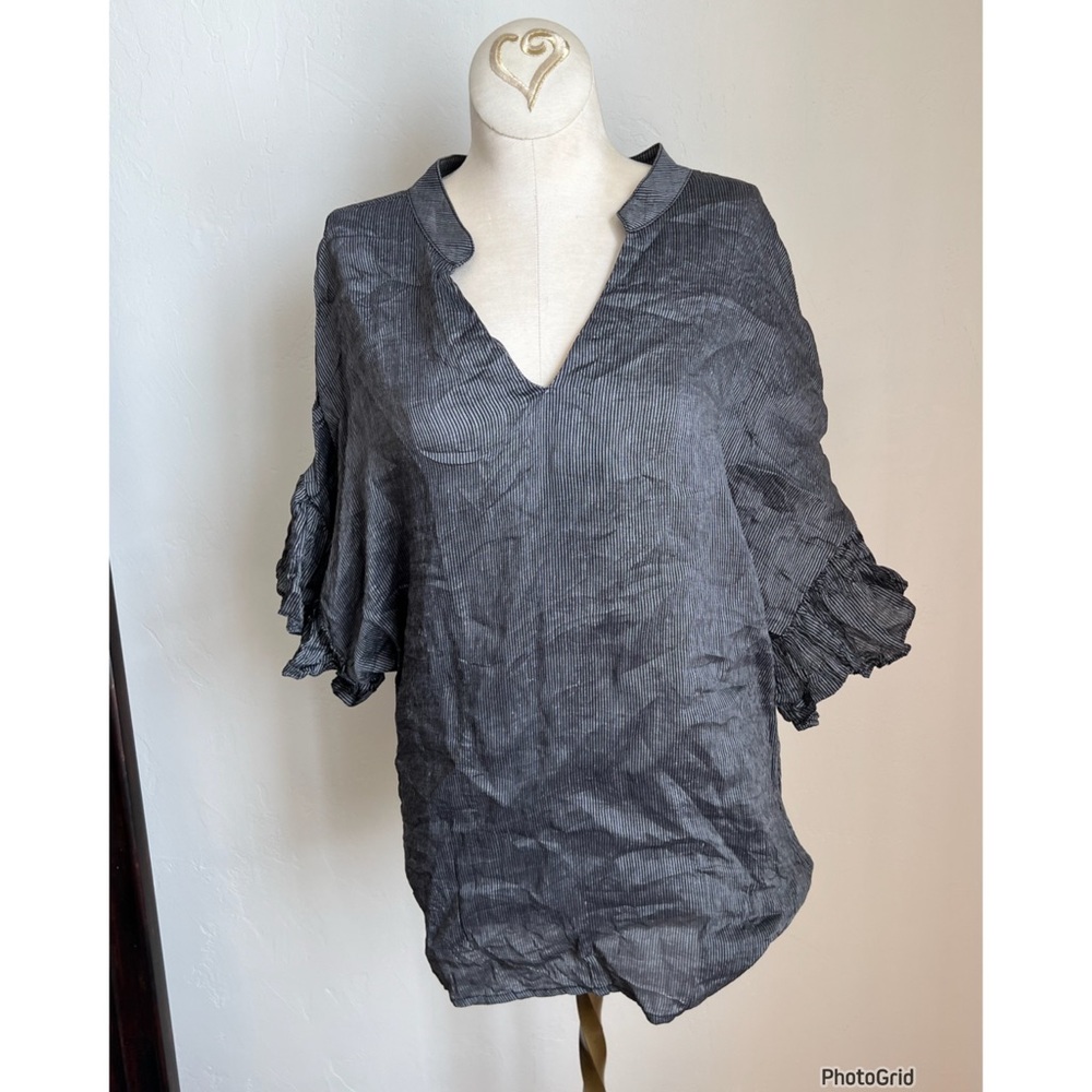 Harshman Linen Silk Elegant Ruffle Sleeve V-Neck Top - Charcoal Gray Small